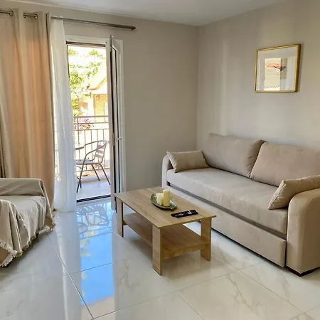 Apartment Arian